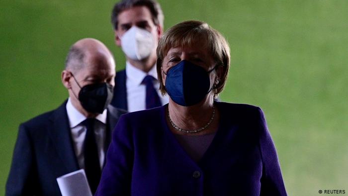 Angela Merkel und Olaf Scholz PK Corona Maßnahmen