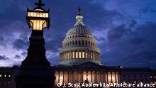 Сенат США одобрил голосование по пакету помощи Украине на 40 млрд долларов