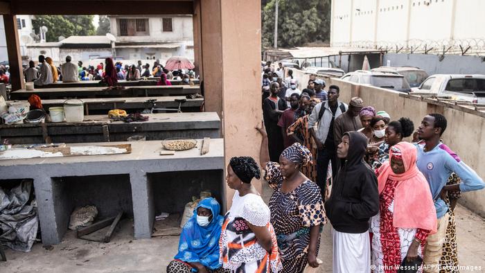 Gambia | Präsidentschaftswahlen in Banjul