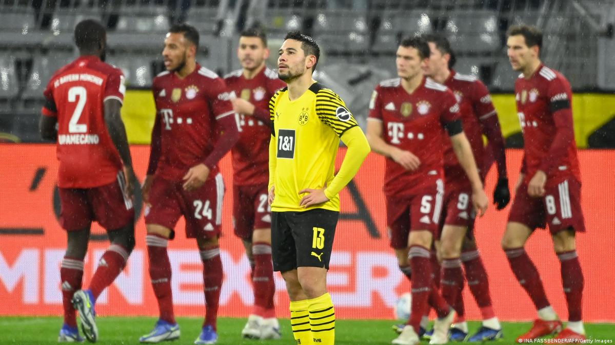 Bundesliga: Donyell Malen scores late to hand Dortmund 1-0 win