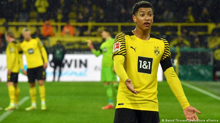 Borussia Dortmund's Jude Bellingham appeals during the game