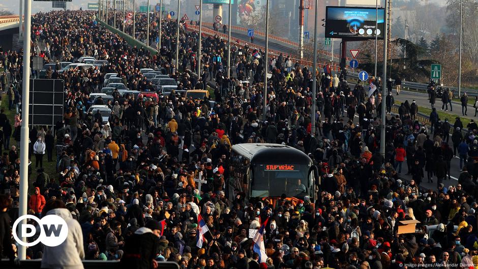 Umweltschützer legen Verkehr in Belgrad lahm