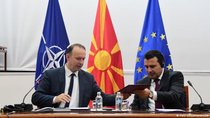 Nord-Mazedonien | Premierminister Zoran Zaev und der Präsident der Partei Alternative Afrim Gashi