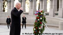 Biden honors Pearl Harbor’s fallen with visit to WWII Memorial 