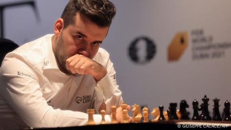 Schach WM 2021 - Carlsen vs. Nepomnjachtchi: Spielplan & Wettquoten