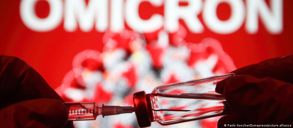 Farmacêuticas afirmaram que podem produzir uma vacina adaptada à ômicron até o fim de março de 2022