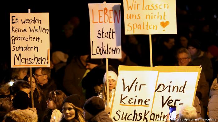 Europe Protests against the implication and the Corona-Maßnahmen