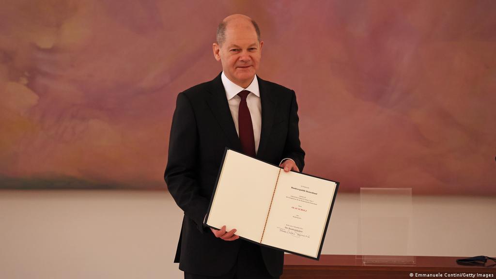 Olaf Scholz Germany S New Chancellor Is Level Headed And Pragmatic Germany News And In Depth Reporting From Berlin And Beyond Dw 08 12 21