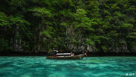 Живописният залив Мая Бей на тайландските острови Ко Пи Пи