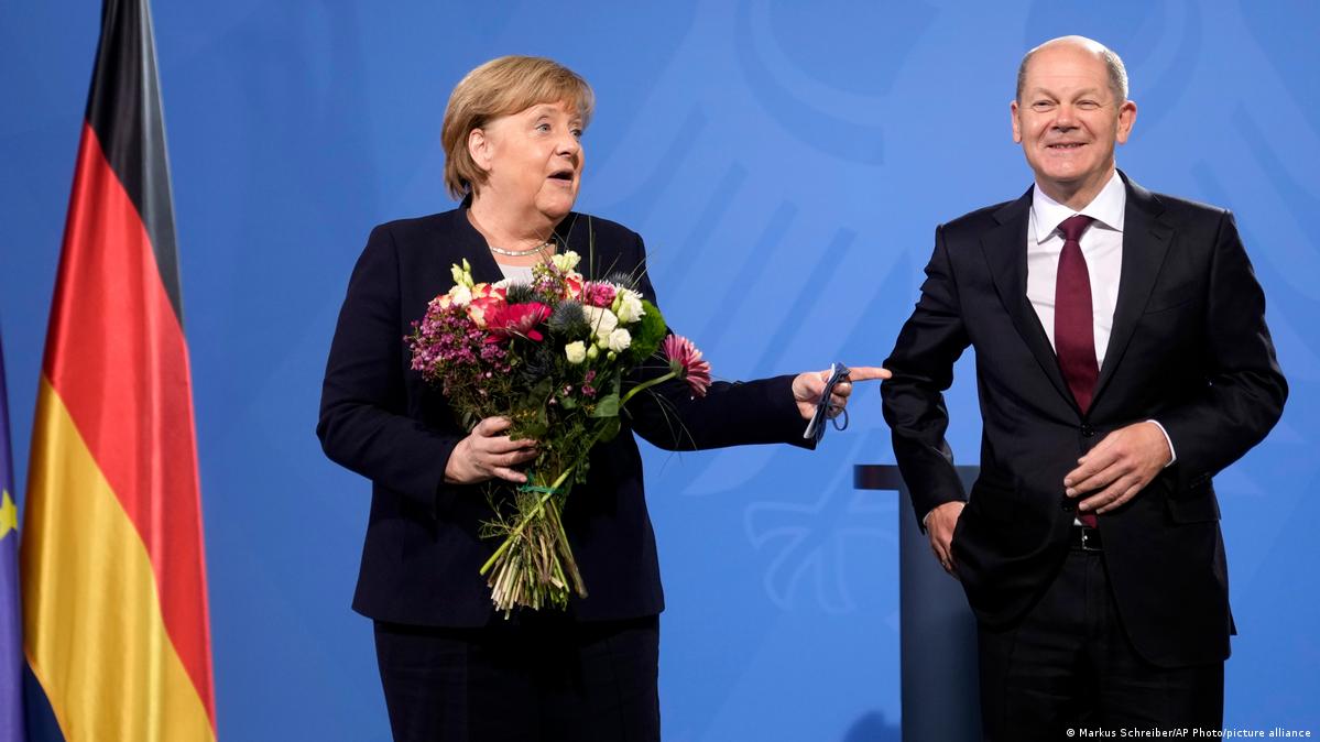 Scholz é eleito novo chanceler alemão e encerra era Merkel – DW – 08/12/2021