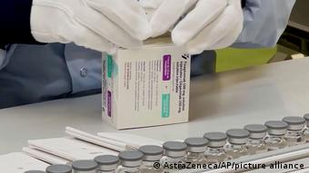 Препарат Evusheld от AstraZeneca для лечения COVID-19 у аллергиков