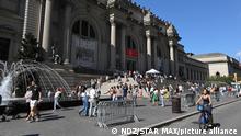 Photo by: NDZ/STAR MAX/IPx 2021 9/18/21 The exterior of the Metropolitan Museum of Art on Fifth Avenue in New York City.