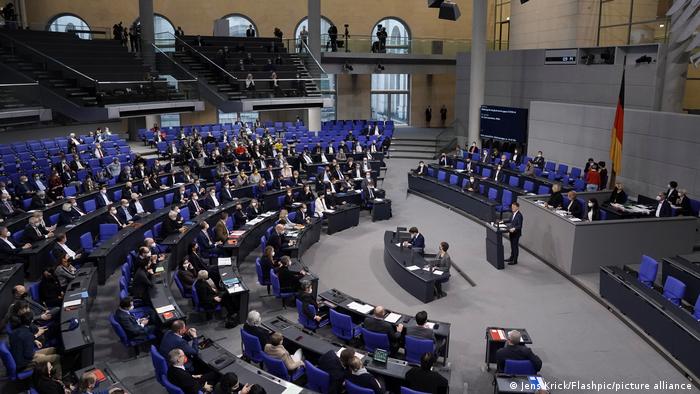 Bundestag, pelnarna sala