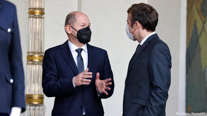 Frankreich Scholz und Macron in Paris