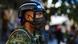 Foto simbólica de un soldado de Colombia con mascarilla Foto simbólica de un soldado de Colombia con mascarilla