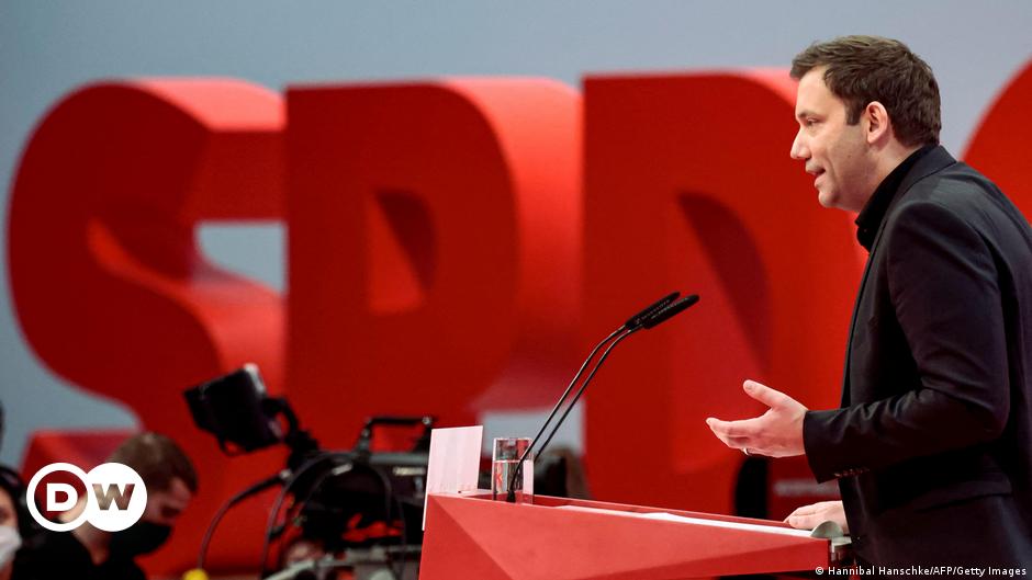 SPD dystansuje siê od Gerharda Schroedera |  Niemcy – bieżąca polityka niemiecka.  Wiadomości DW po polsku |  DW