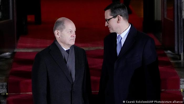 Premier Mateusz Morawiecki i kanclerz Olaf Scholz
