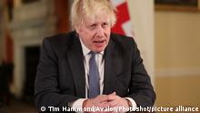 12/12/2021. London, United Kingdom. The Prime Minister, Boris Johnson, gives a national television address concerning the Omicron variant of Covid and the government's booster jab program. 10 Downing Street., Credit:Tim Hammond / Avalon
