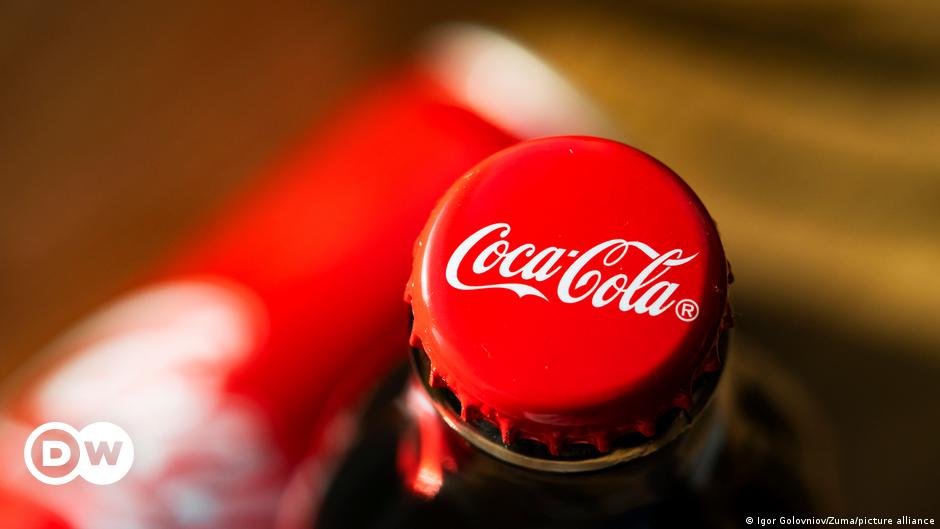 Coca-Cola amenaza con acciones legales a indígenas nasa por nombre de su  cerveza | El Mundo | DW | 13.12.2021