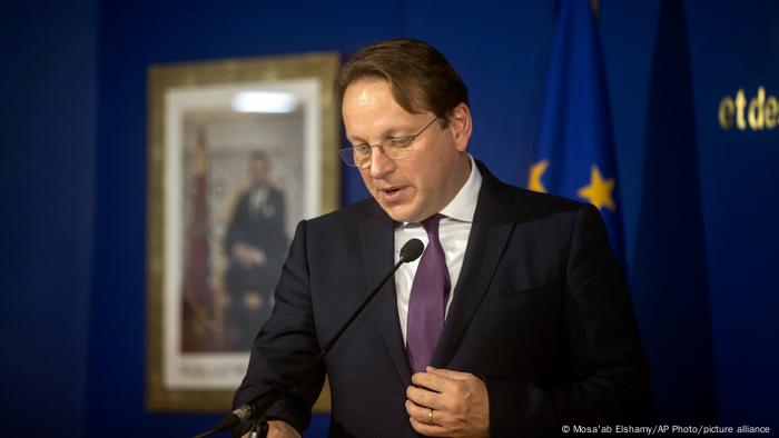 Olivér Várhelyi