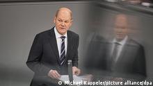 Bundeskanzler Olaf Scholz (SPD) gibt im Bundestag seine erste Regierungserklärung ab. +++ dpa-Bildfunk +++