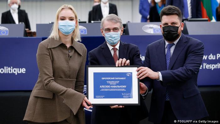 Europaparlament Daria Nawalnaja nimmt den Sacharow-Preis entgegen