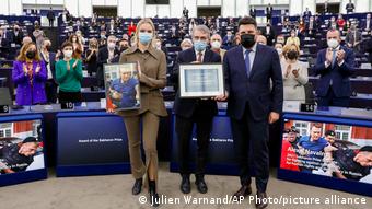 Ο Νταβίντ Σασόλι στην απονομή του βραβείου Ζαχάροφ για το 2021