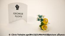 December 12, 2021, Minneapolis, Minnesota, United States: A memorial gravestone for George Floyd is surrounded by snow at Say Their Names Cemetery on December 12, 2021 in Minneapolis, Minnesota. Photo by Chris TuiteImageSPACE (Credit Image: Â© imageSPACE via ZUMA Press Wire