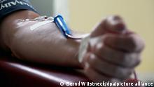 Canada removes barriers on gay men donating blood