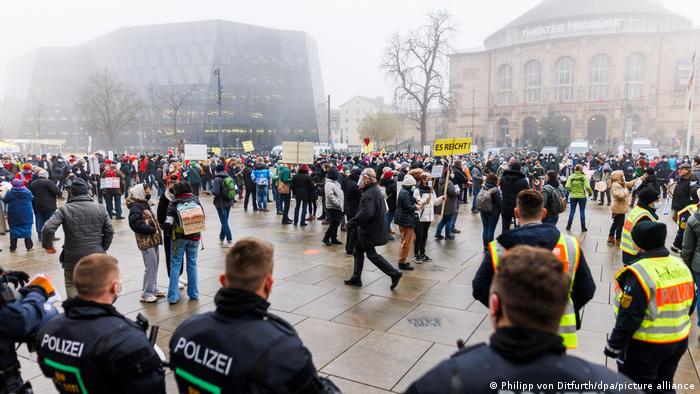 Freiburg protests against COVID restrictions