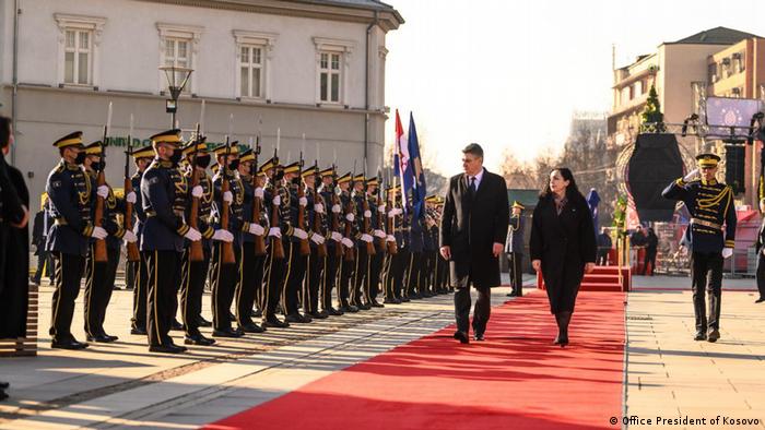 Kosovo Präsidentin Vjosa Osmani und Zoran Milanoviq Präsident Kroatien