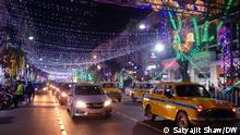 Christmas in Kolkata is a big event. The city looks extremely colourfull during this time. Kolkata has started Christmas and New year celebration from today. We are doing a gallery on this. All the photographs taken by our Kolkata correspondent Satyajit Shaw.
via Syamantak Ghosh
