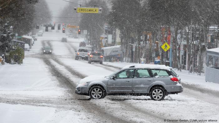 Kar yağışı nedeniyle çok sayıda trafik kazası meydana geldi