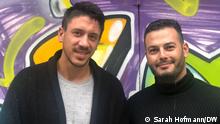 das israelisch-palästinensische Rap-Duo „Dugri“: Uriya Rosenman (Links) und Sameh Zakout (Rechts) in Jaffa, Israel. Aufgenommen am 22.12.2021.
Foto: Sarah Hofmann/DW