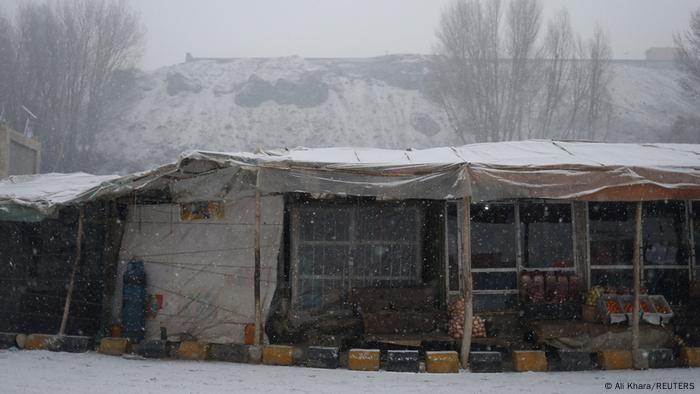 Afghanistan Taliban l Winter - Familien in Not Afghanistan Taliban l Winter - Familien in Not