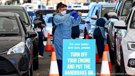 Case record, fewer deaths in Australia