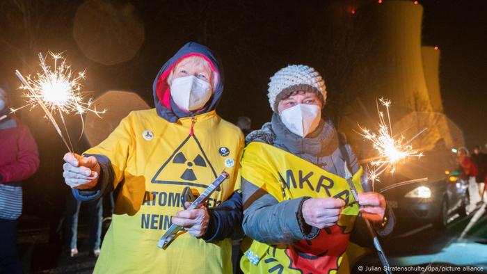 manifestantes en Grohnde 