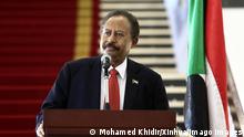 حمدوك.. استقالة في وقت حرج تثير قلقاً بشأن مستقبل السودان