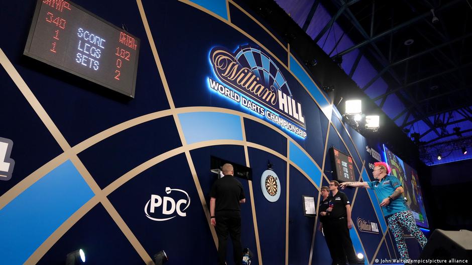 Was man zur DartsWM 2024 wissen muss DW 14.12.2023