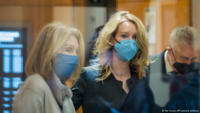 Us Theranos Founder Elizabeth Holmes Found Guilty Of Fraud News Dw 04 01 2022