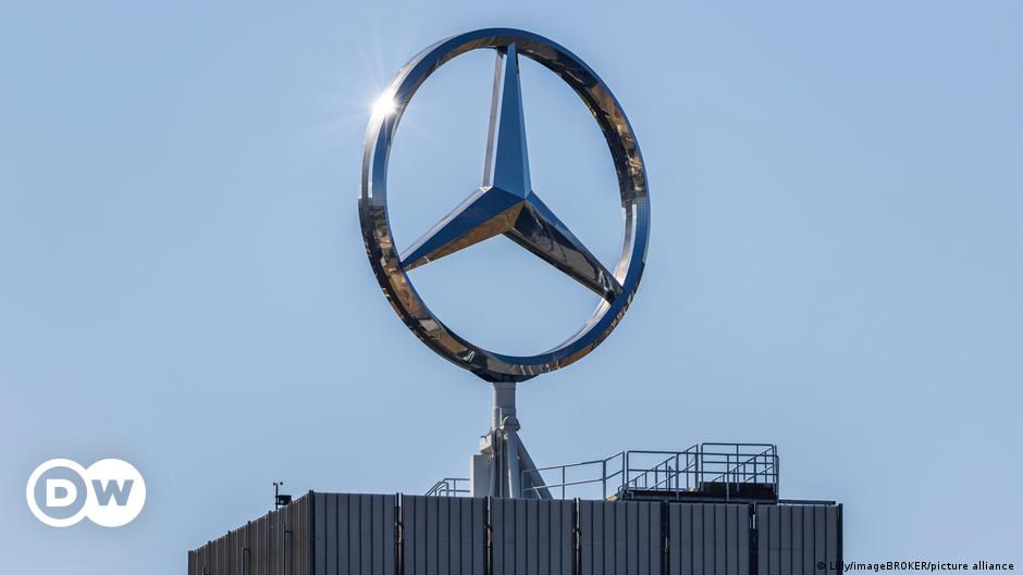 Mercedes ruft scharenweise Autos zurück