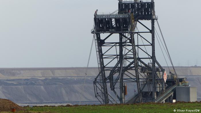 Extracción de lignito en la zona minera renana cerca de Garzweiler.