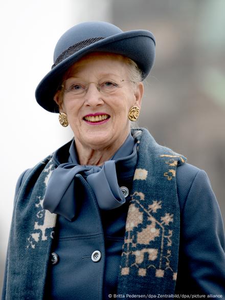 Denmark's Queen Margrethe II announces surprise abdication – DW – 12/31/2023