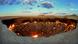 La Puerta al Infierno o pozo de Darvaza, lleva ardiendo décadas en la mitad en el desierto de Karakum, Turkmenistán La Puerta al Infierno o pozo de Darvaza, lleva ardiendo décadas en la mitad en el desierto de Karakum, Turkmenistán