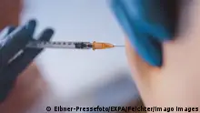 بيونتيك الألمانية تستعد لبدء تجارب سريرية للقاحات ضد السرطان