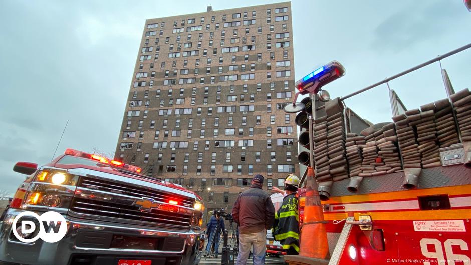 Fire tragedy shocks New York |  Current America |  DW