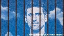 Serbien Belgrad | Plakat mit Bild des Tennisspielers Novak Djokovic