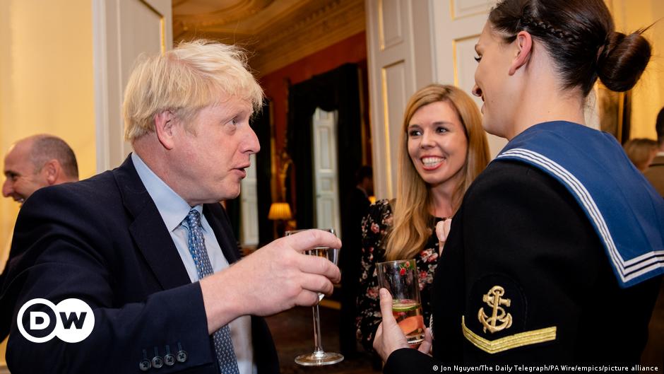 Featured image of post COVID: Boris Johnson accused of hosting another party during lockdown