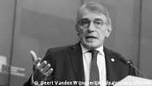 16.12.2021 David Sassoli, Präsident des EU-Parlaments, spricht während einer Pressekonferenz anlässlich eines EU-Gipfels. Der Präsident des EU-Parlaments, David Sassoli, ist tot. Er sei am frühen Dienstagmorgen im Alter von 65 Jahren in einem Krankenhaus in der italienischen Gemeinde Aviano gestorben, bestätigte sein Sprecher Roberto Cuillo der Deutschen Presse-Agentur. +++ dpa-Bildfunk +++