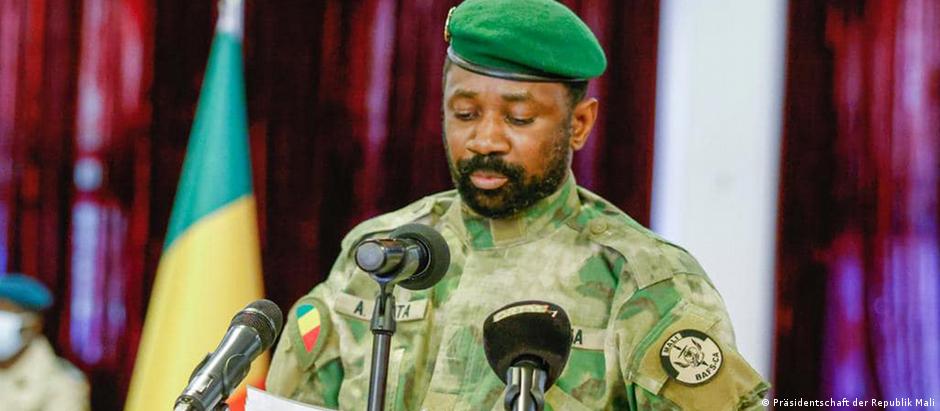 Le président de la transition au Mali Assimi Goïta.